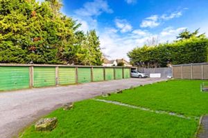 Photo 1- click for photo gallery